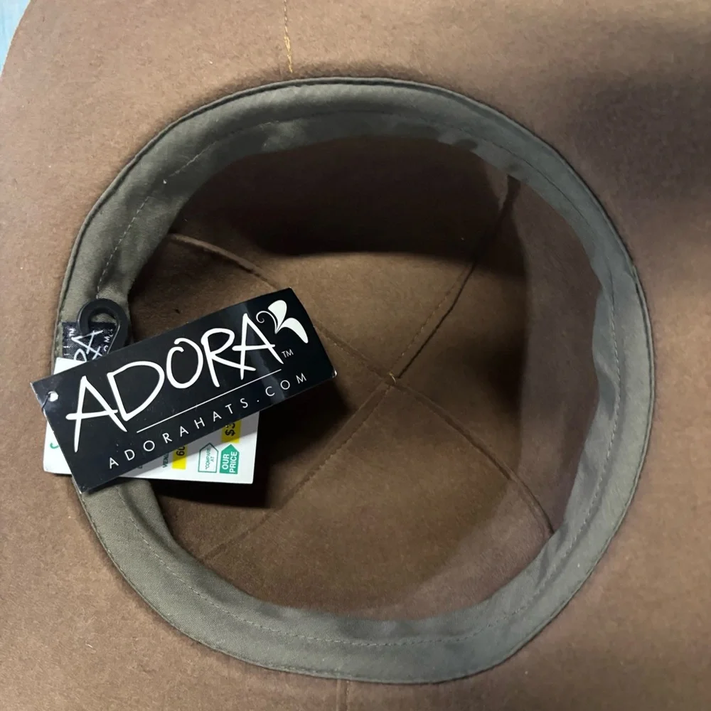 NWT❤️ADORA Tan Floppy Weekender Hat - Picture 5 of 5